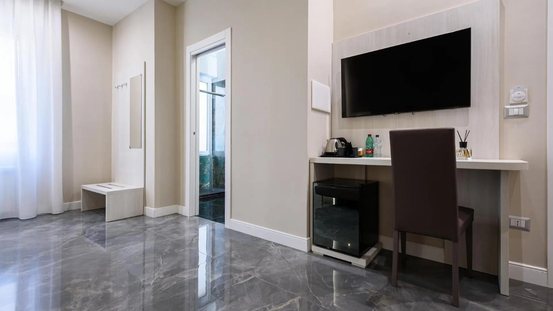 Affittacamere Hotel Deda & Fove Napoli