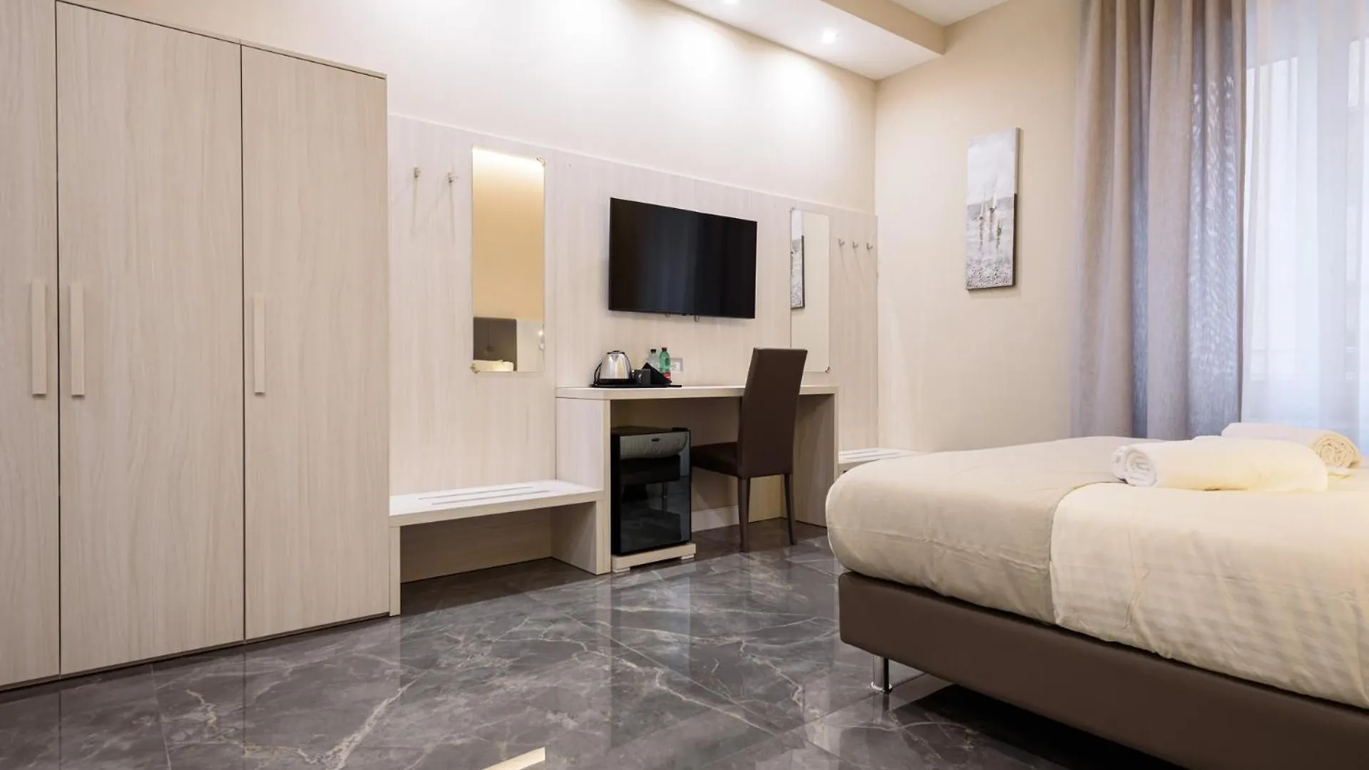 Affittacamere Hotel Deda & Fove Napoli