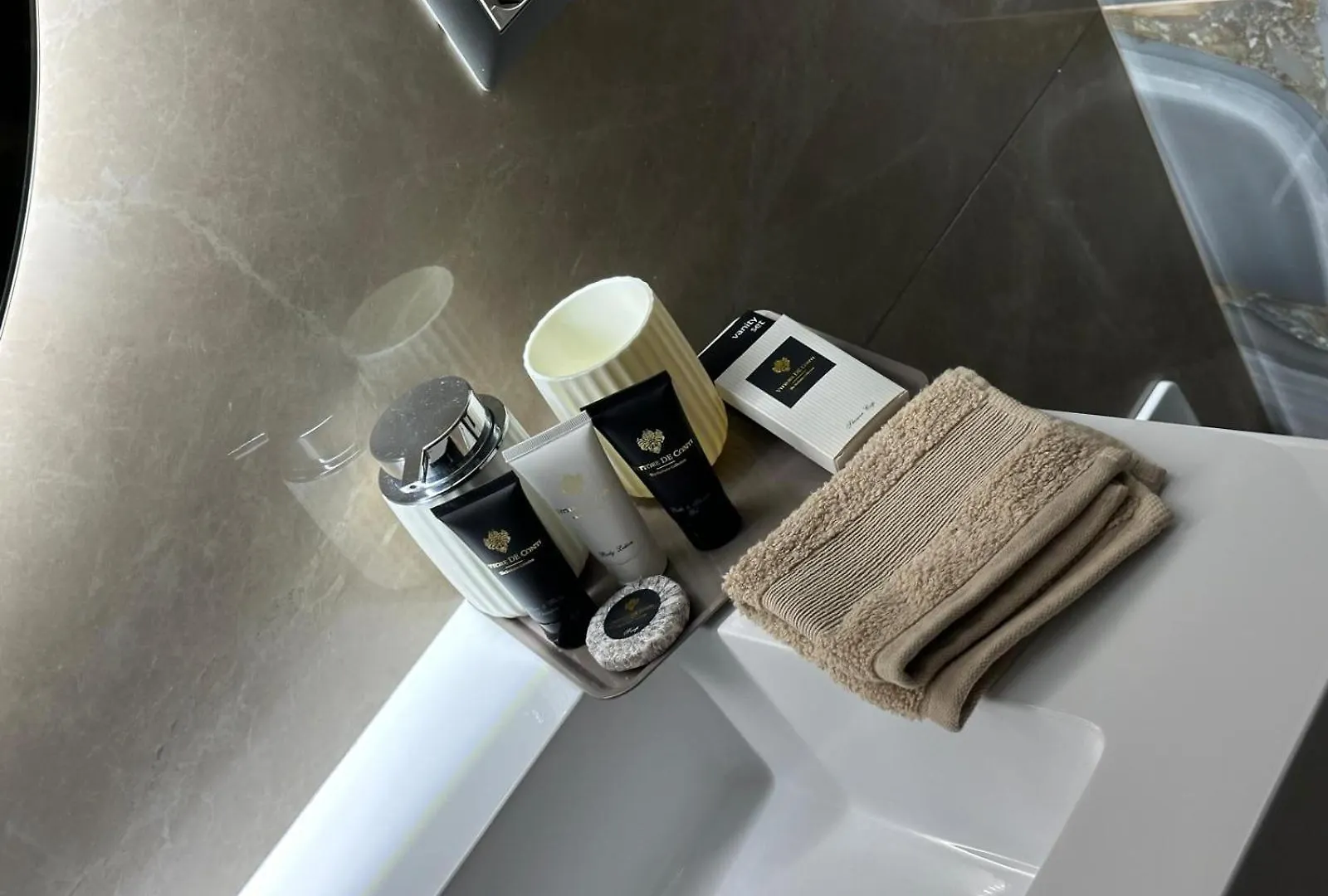 Hotel Deda & Fove Napoli Affittacamere