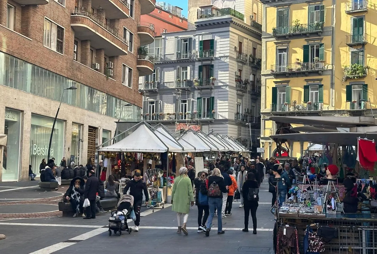 Hotel Deda & Fove Neapel Italien