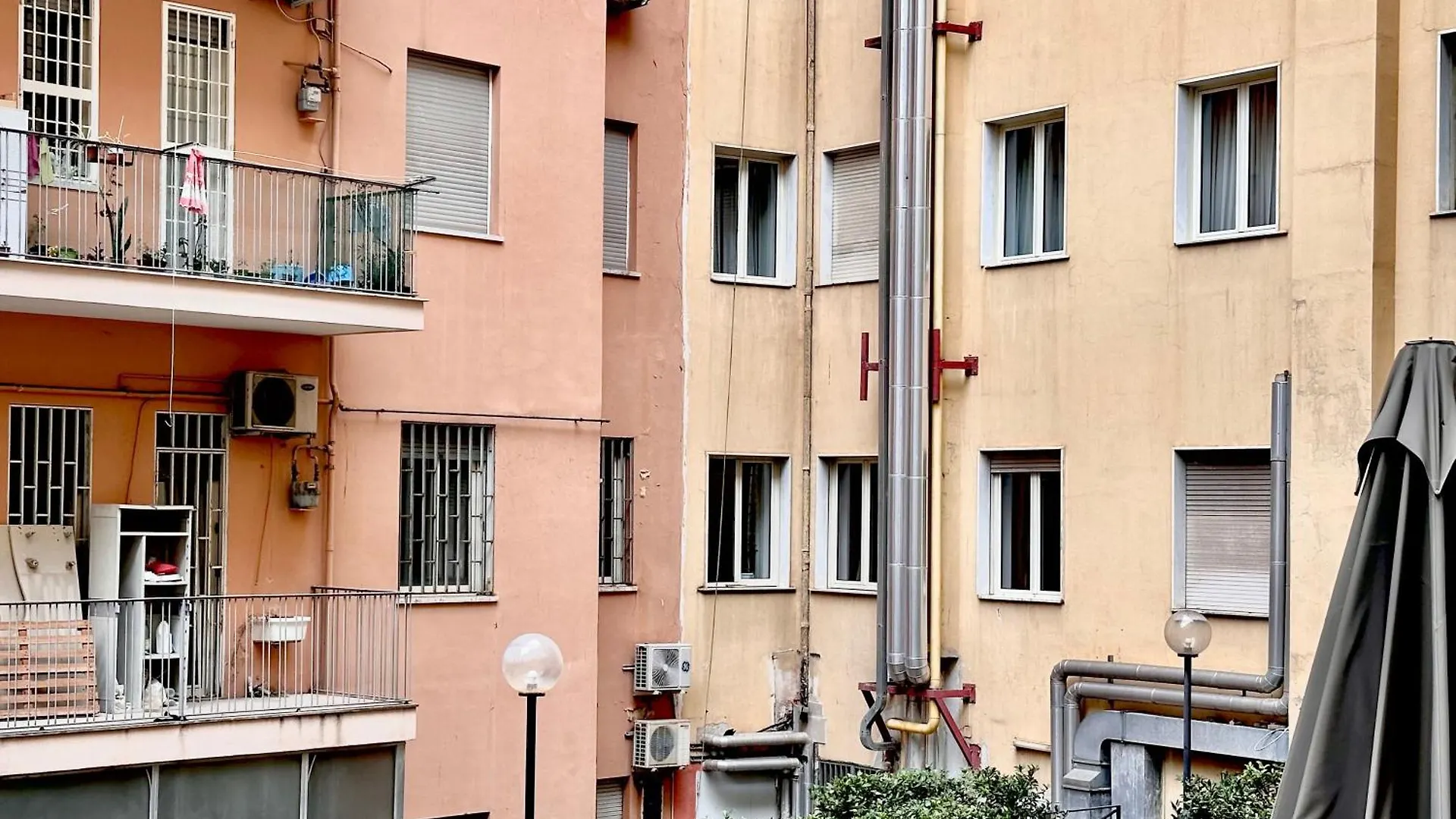 Affittacamere Hotel Deda & Fove Napoli Italia